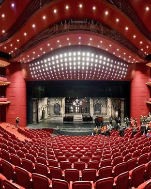 Los Angeles Opera: Candide